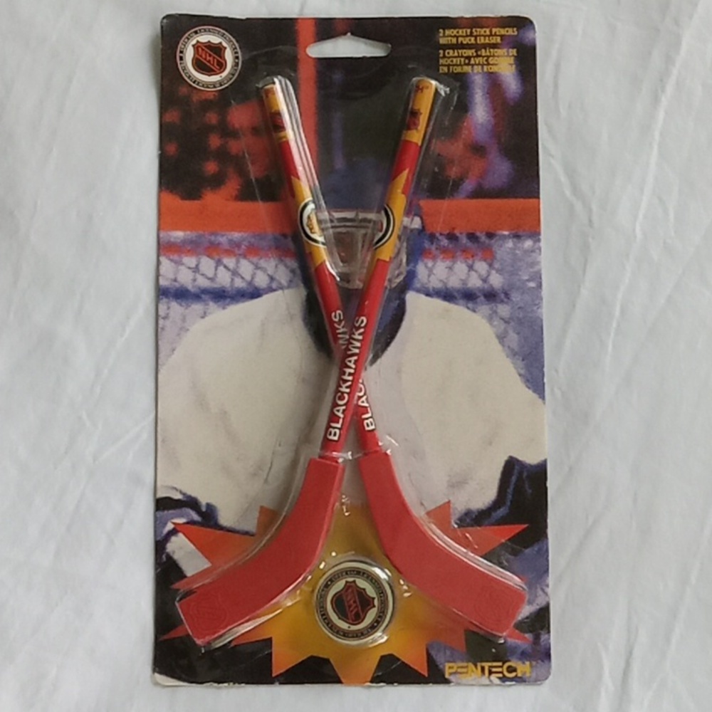 Chicago Blackhawks pencil hockey sticks set NIP
